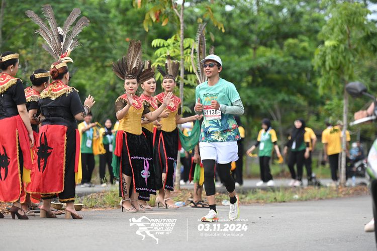 Race photo from Arutmin Borneo Run 2024