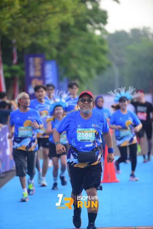Race photo from Isoplus Run 2024 Surabaya