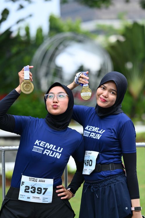 Race photo from KEMLU RUN 2025