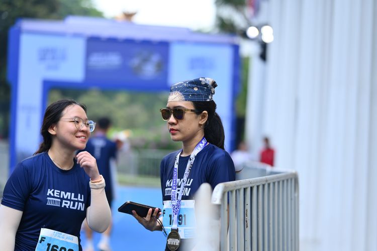 Race photo from KEMLU RUN 2025