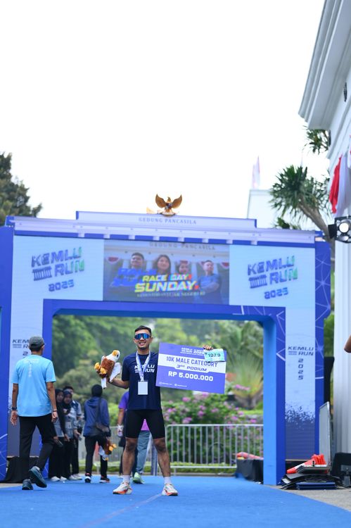 Race photo from KEMLU RUN 2025