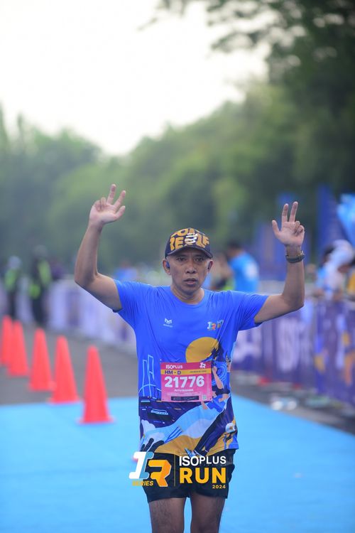 Race photo from Isoplus Run 2024 Surabaya