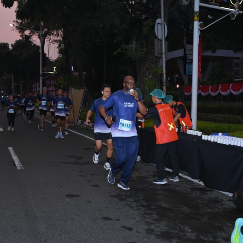 Race photo from KEMLU RUN 2026