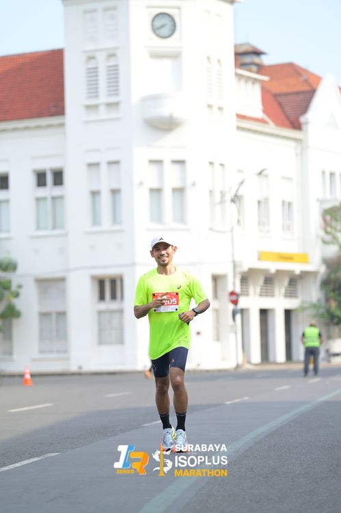 Race photo from SURABAYA ISOPLUS MARATHON 2025