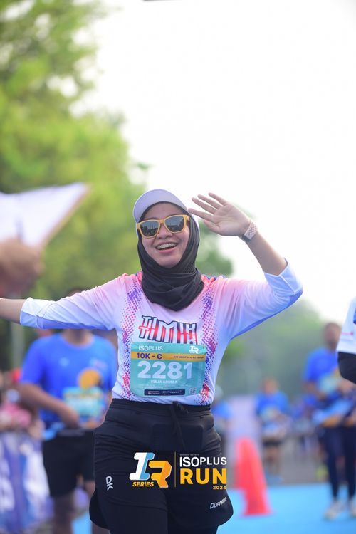 Race photo from Isoplus Run 2024 Surabaya