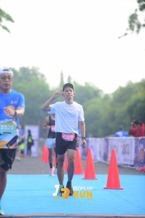 Race photo from Isoplus Run 2024 Surabaya