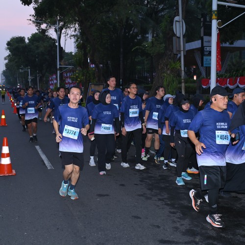 Race photo from KEMLU RUN 2026
