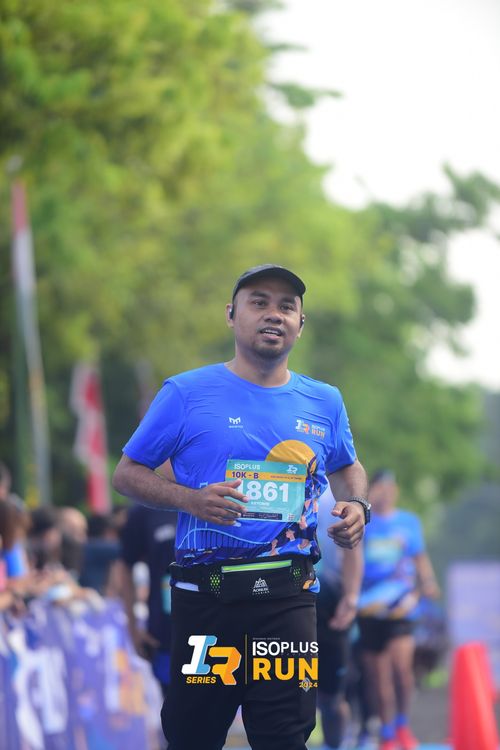 Race photo from Isoplus Run 2024 Surabaya