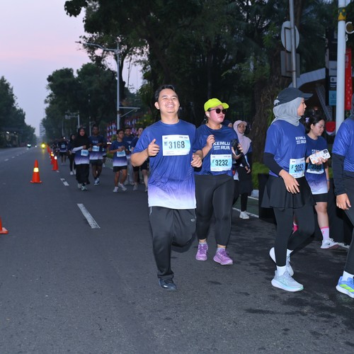 Race photo from KEMLU RUN 2026