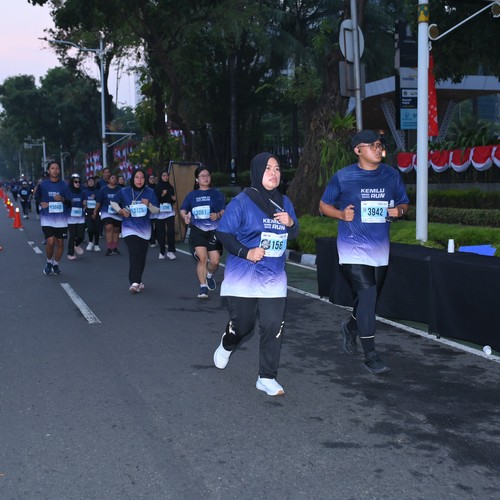 Race photo from KEMLU RUN 2026