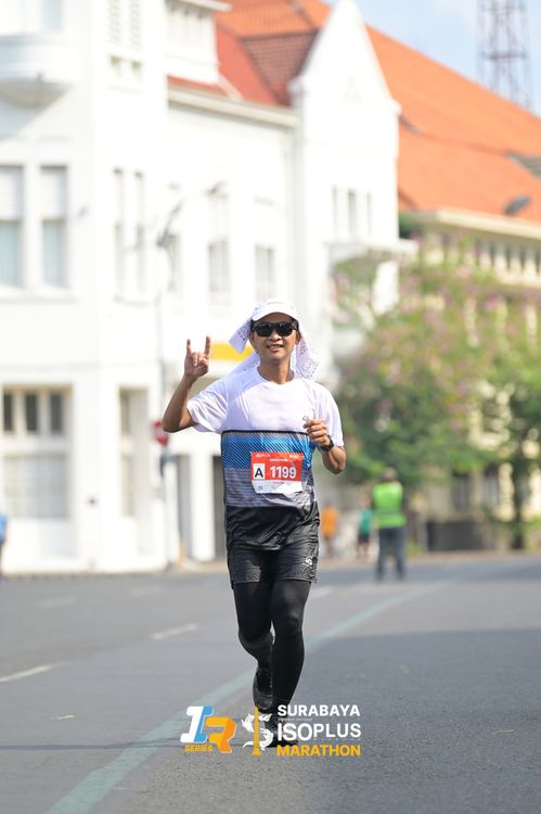 Race photo from SURABAYA ISOPLUS MARATHON 2025