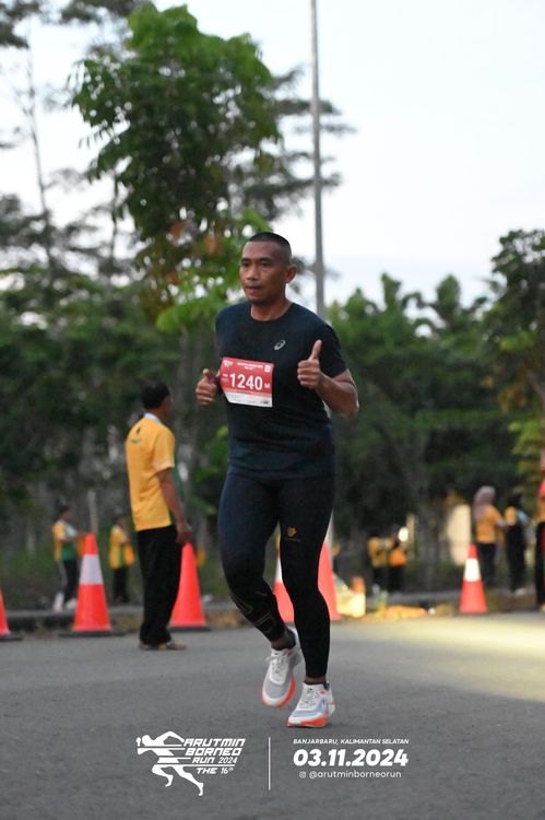 Race photo from Arutmin Borneo Run 2024
