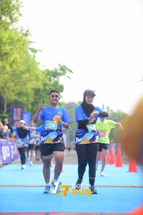 Race photo from Isoplus Run 2024 Surabaya