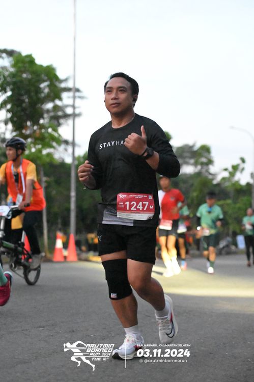 Race photo from Arutmin Borneo Run 2024