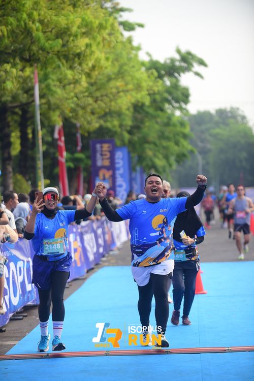 Race photo from Isoplus Run 2024 Surabaya