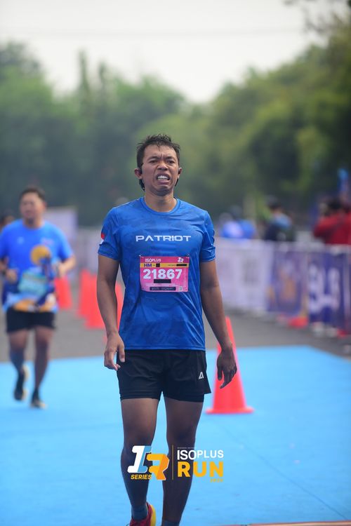 Race photo from Isoplus Run 2024 Surabaya