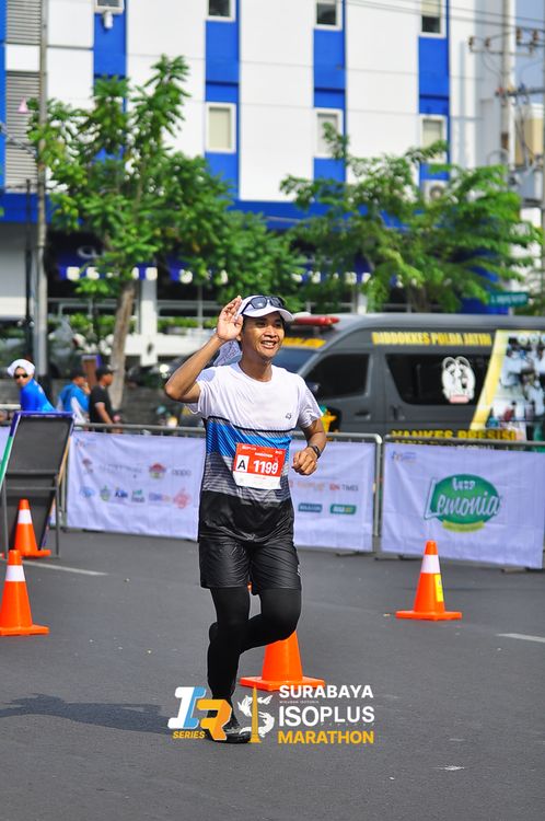 Race photo from SURABAYA ISOPLUS MARATHON 2025