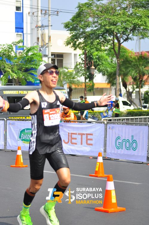 Race photo from SURABAYA ISOPLUS MARATHON 2025