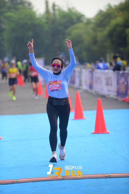 Race photo from Isoplus Run 2024 Surabaya