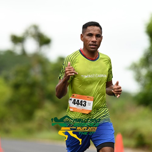 Race photo from ARUTMIN BORNEO RUN 2025
