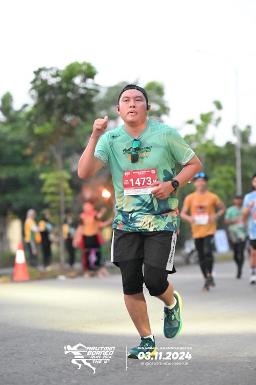 Race photo from Arutmin Borneo Run 2024