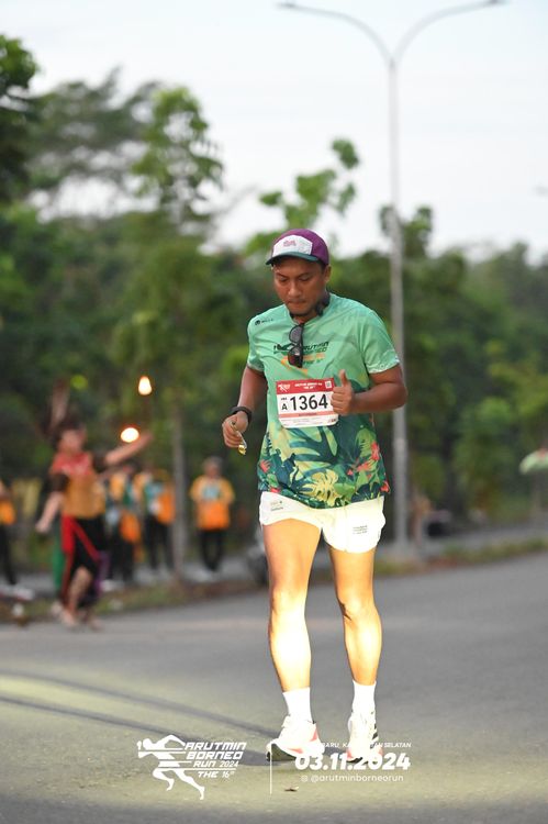 Race photo from Arutmin Borneo Run 2024