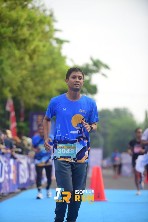 Race photo from Isoplus Run 2024 Surabaya