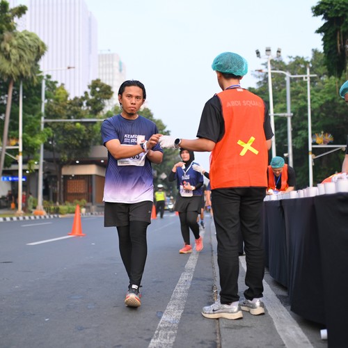 Race photo from KEMLU RUN 2026