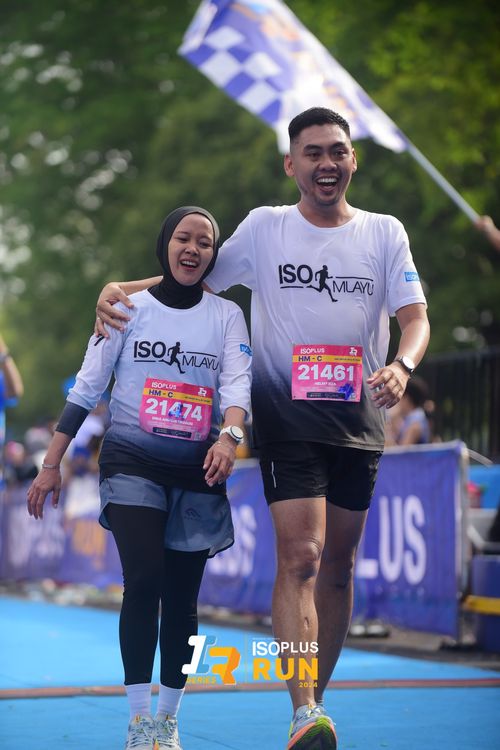 Race photo from Isoplus Run 2024 Surabaya