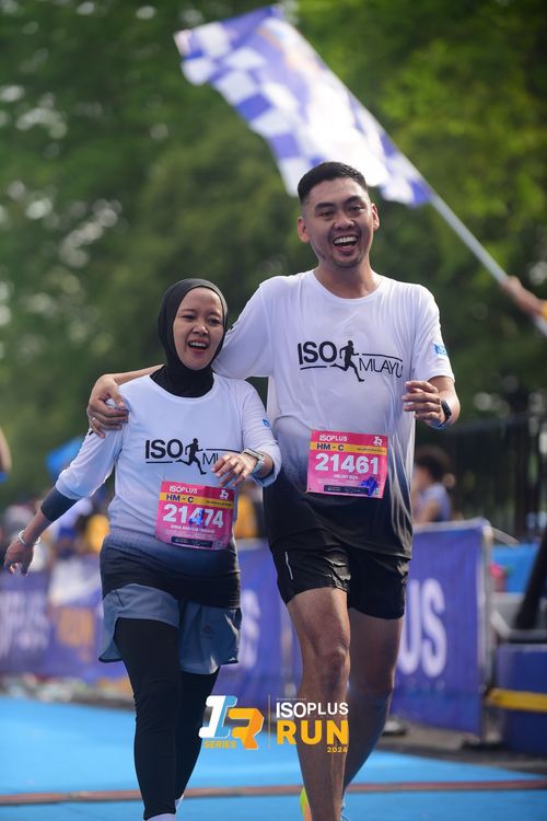 Race photo from Isoplus Run 2024 Surabaya