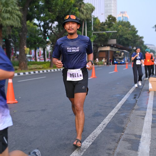Race photo from KEMLU RUN 2026