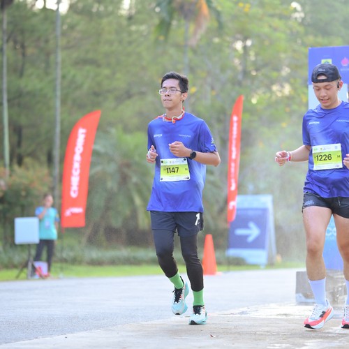 Race photo from BOGORUN 2026