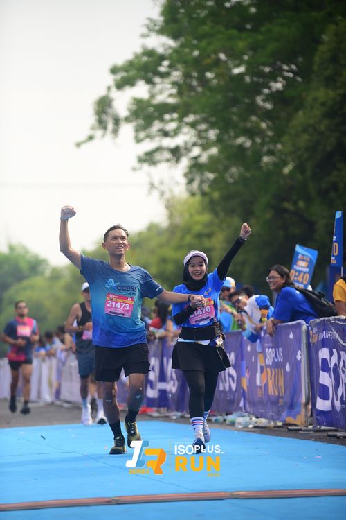 Race photo from Isoplus Run 2024 Surabaya