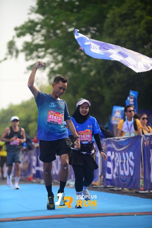 Race photo from Isoplus Run 2024 Surabaya