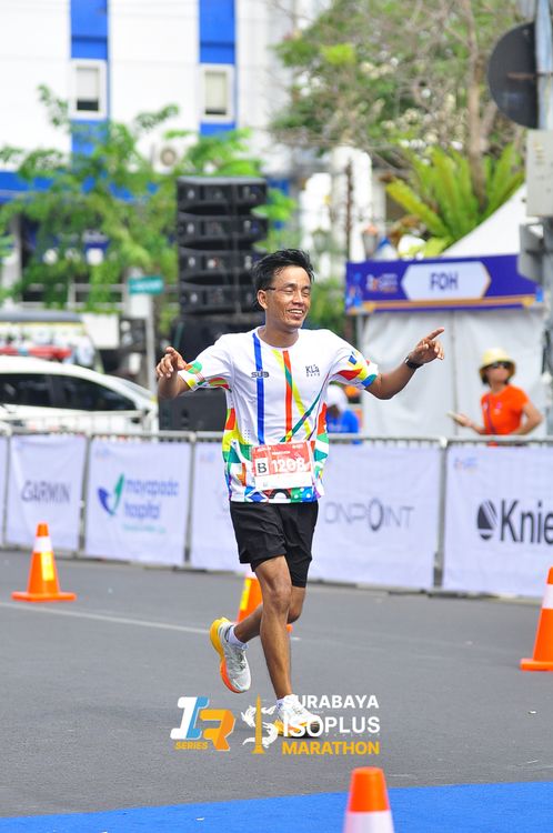 Race photo from SURABAYA ISOPLUS MARATHON 2025