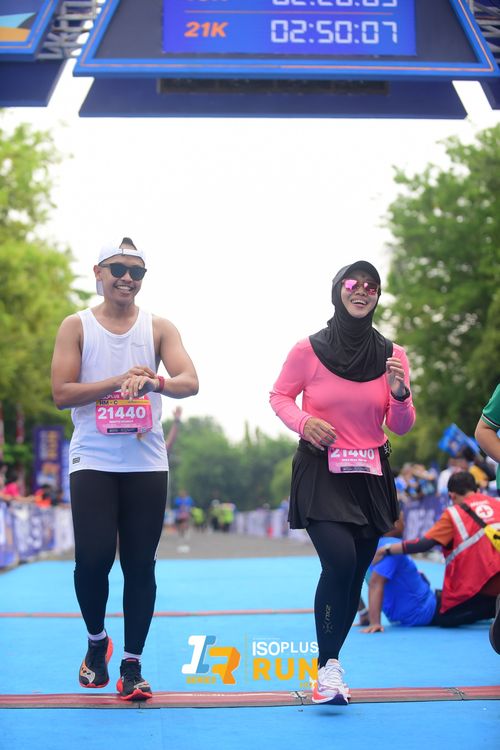 Race photo from Isoplus Run 2024 Surabaya