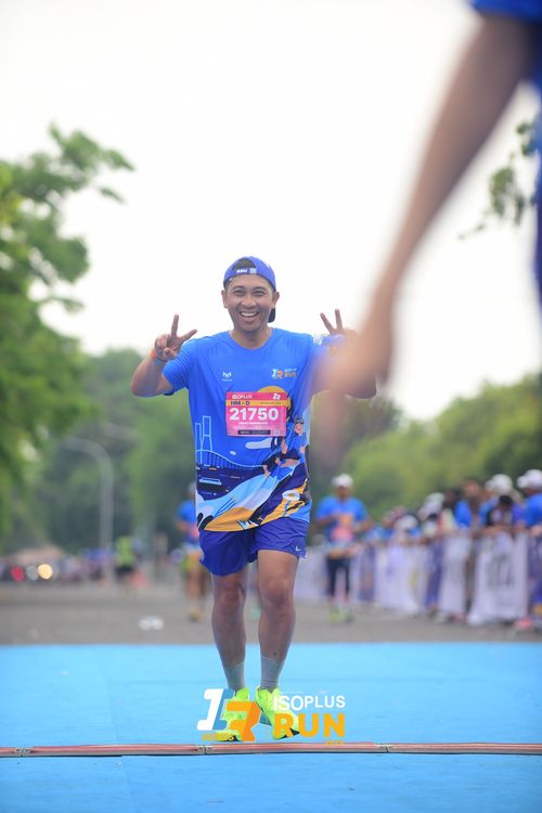 Race photo from Isoplus Run 2024 Surabaya