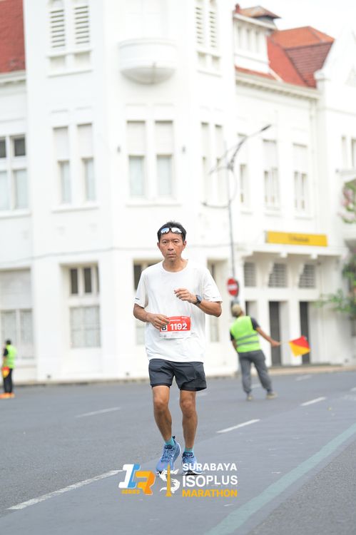 Race photo from SURABAYA ISOPLUS MARATHON 2025