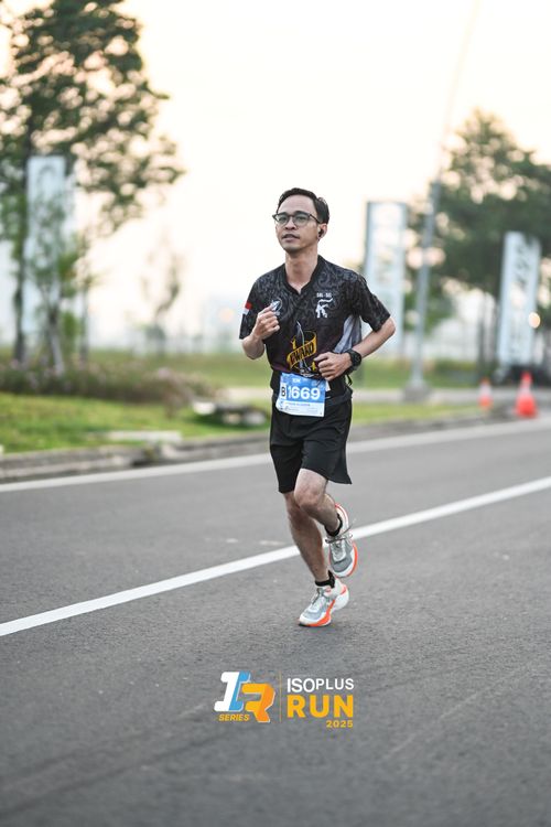 Race photo from ISOPLUS RUN 2025 - JAKARTA