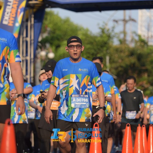 Race photo from SURABAYA ISOPLUS MARATHON 2026