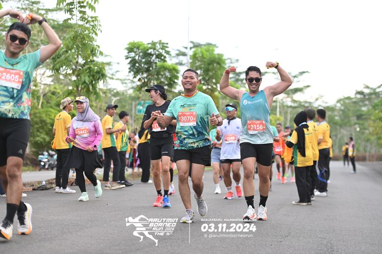Race photo from Arutmin Borneo Run 2024