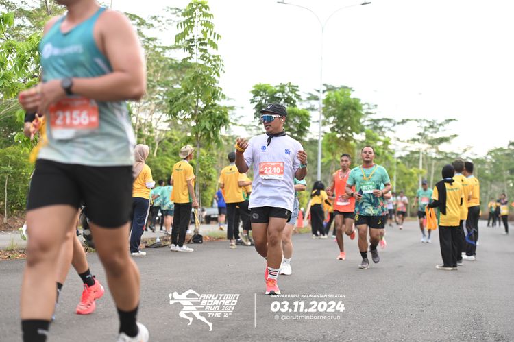 Race photo from Arutmin Borneo Run 2024