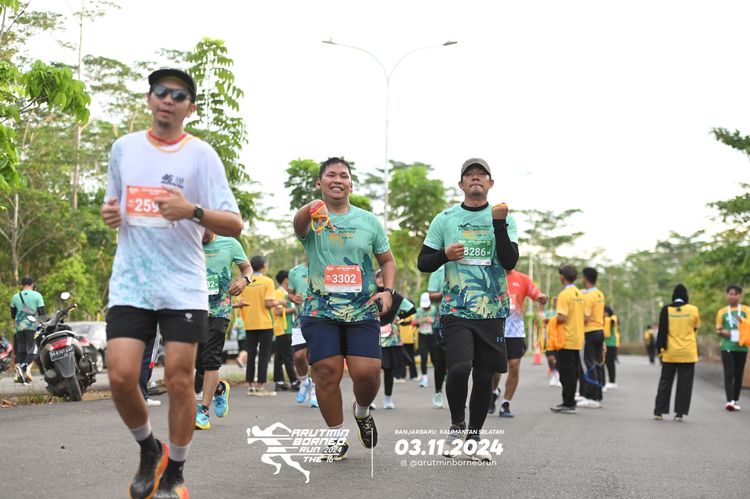 Race photo from Arutmin Borneo Run 2024