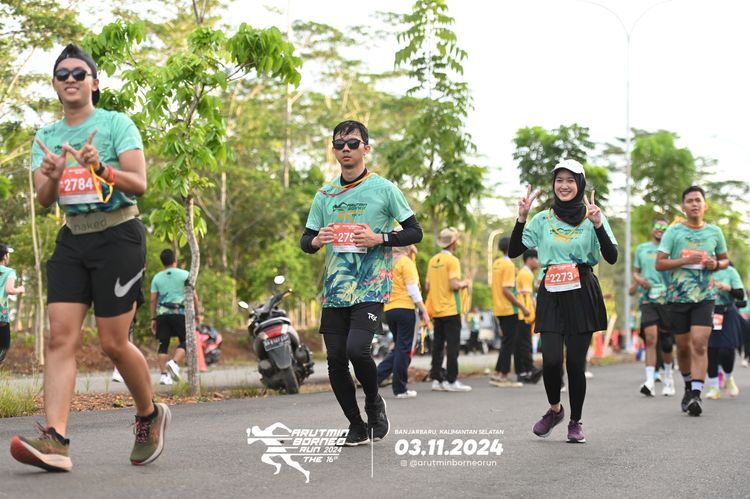 Race photo from Arutmin Borneo Run 2024