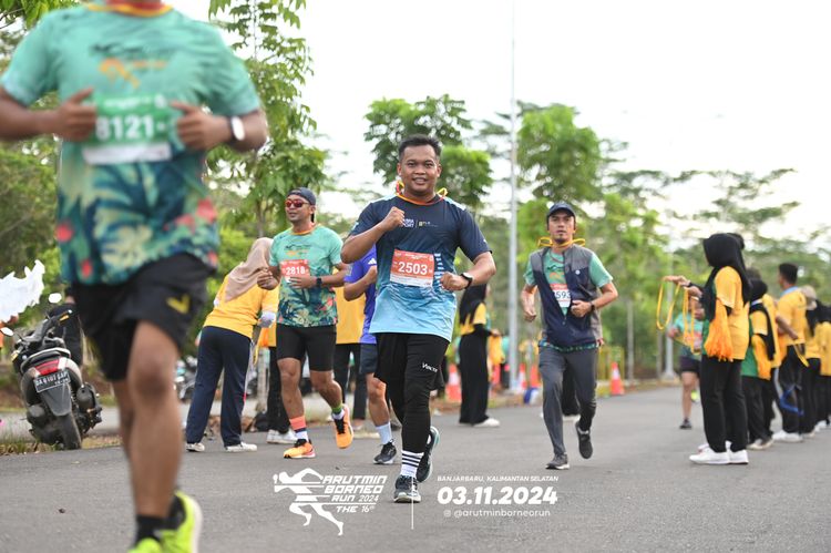 Race photo from Arutmin Borneo Run 2024