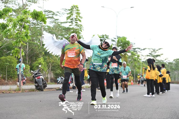 Race photo from Arutmin Borneo Run 2024