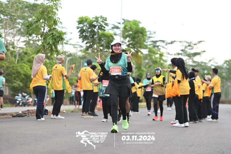 Race photo from Arutmin Borneo Run 2024