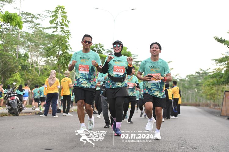 Race photo from Arutmin Borneo Run 2024