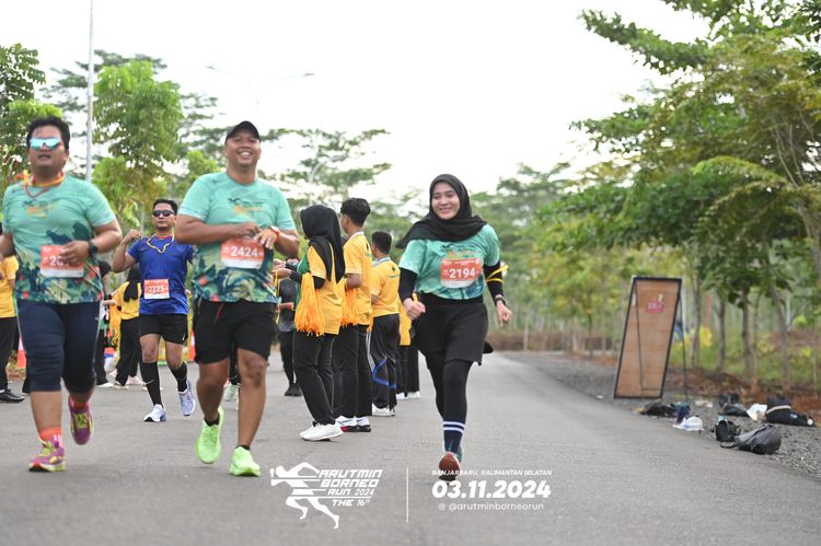 Race photo from Arutmin Borneo Run 2024