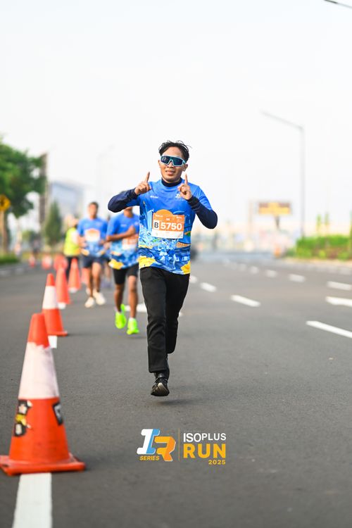 Race photo from ISOPLUS RUN 2025 - JAKARTA